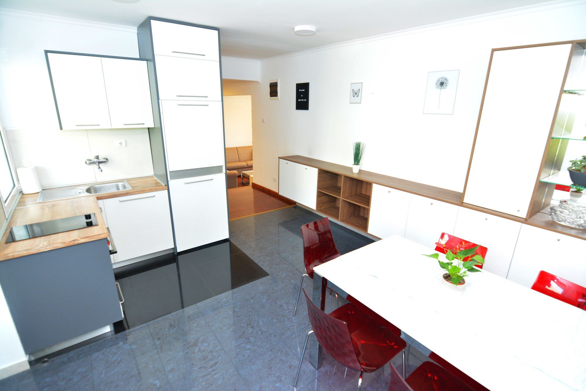 Tropicoco Apartments Tivat Eksteriør billede