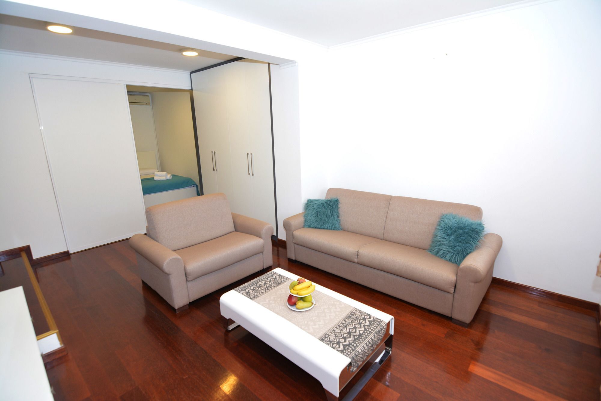 Tropicoco Apartments Tivat Eksteriør billede